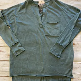 Chambray Henley