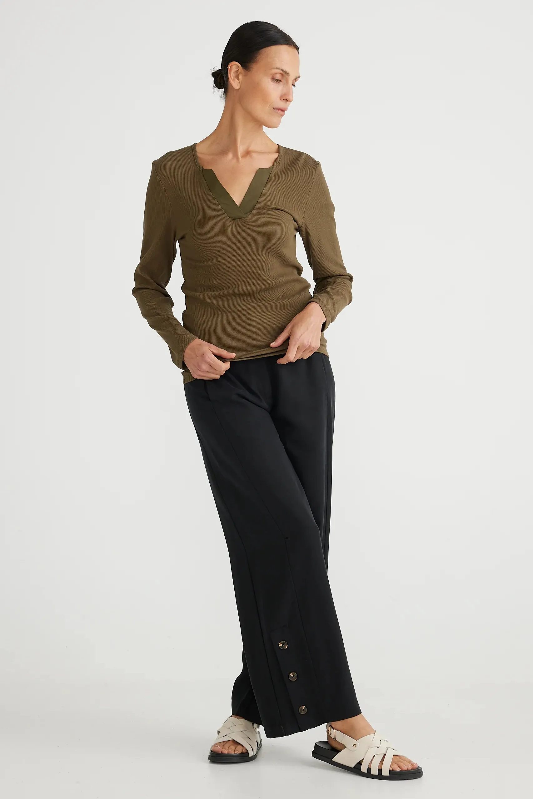 Henley Long Sleeve Top in Deep Moss