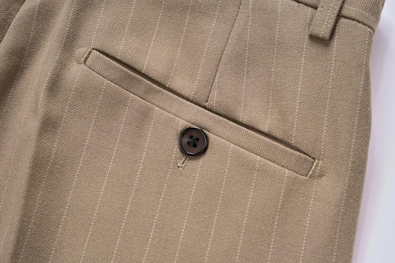 MOGU Mens Double Breasted Pinstripe Suit 2 Piece Slim Fit Tuxedo Formal Jacket and Pants for Business Wedding Prom