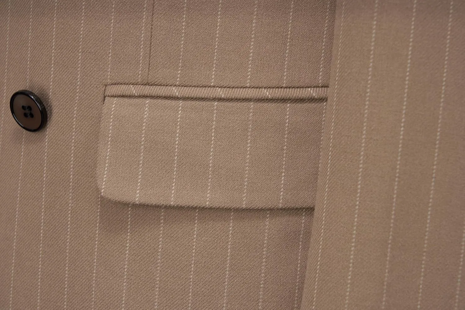 MOGU Mens Double Breasted Pinstripe Suit 2 Piece Slim Fit Tuxedo Formal Jacket and Pants for Business Wedding Prom